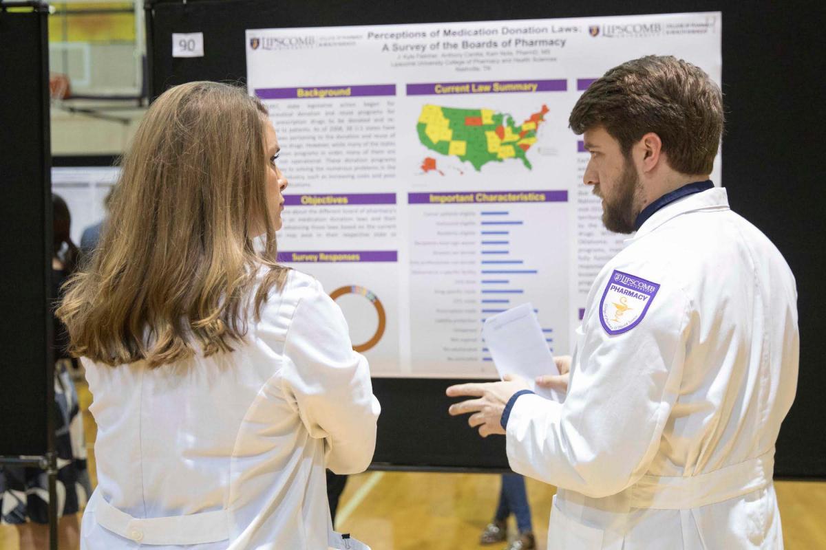 How Do I Log Into MyLipscomb?