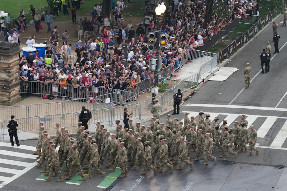 Trump team claims 250,000 watched military parade. ‘No Kings’ events drew 4 million